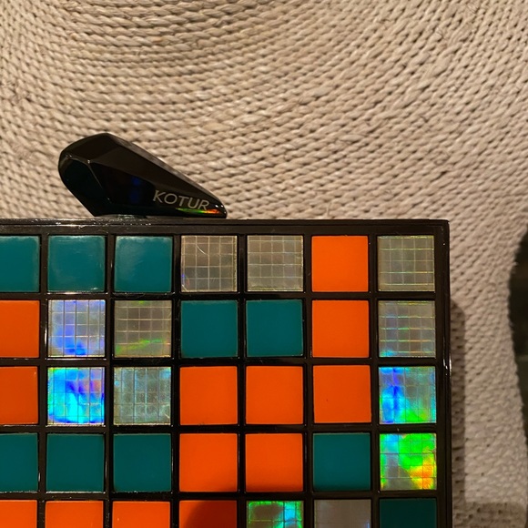 Kotur Block Clutch NWT - Picture 4 of 10